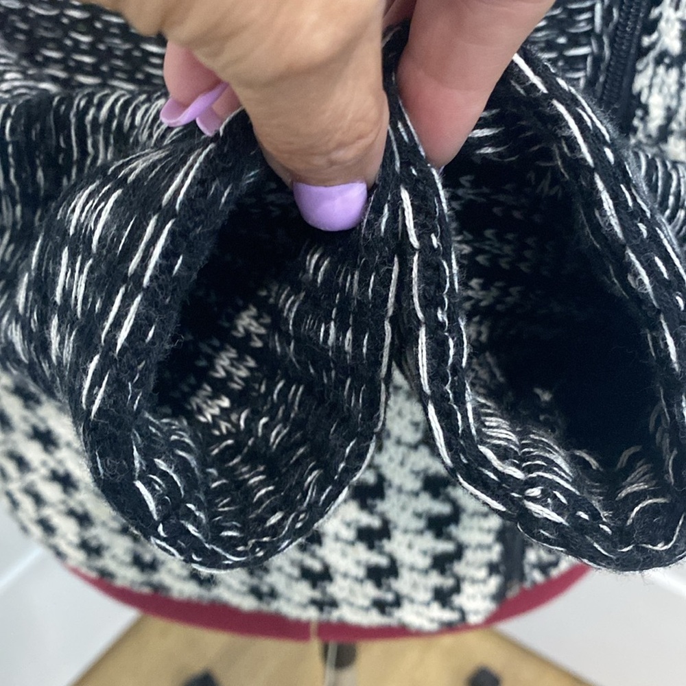 Chaps Black And White Mixed Patterned Sweater / J… - image 5